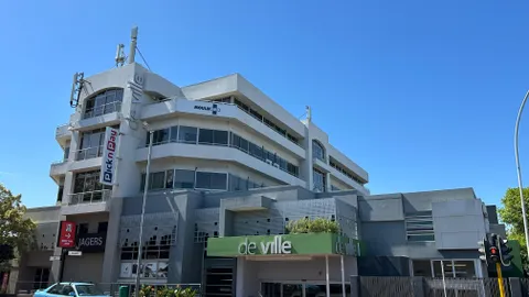 De Ville Shopping Centre, Durbanville